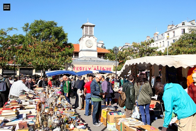 "Paris gourmand : l'itinéraire immersif et savoureux loin des clichés touristiques" 3 Le marché d'Aligre. Photo Mathieu Delmestre